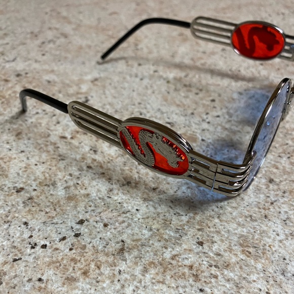 Blue Silver Dragon Circle Frames - Picture 3 of 4